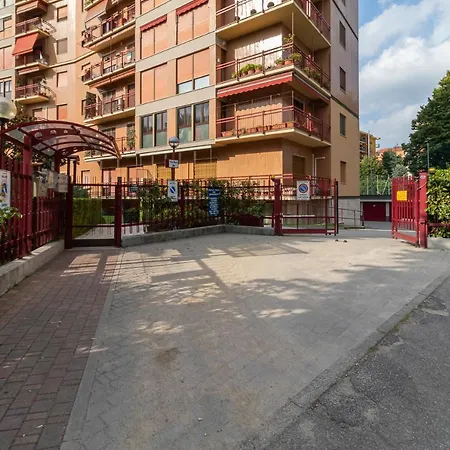 Appartement Luxury Close To Navigli - Bari Milaan
