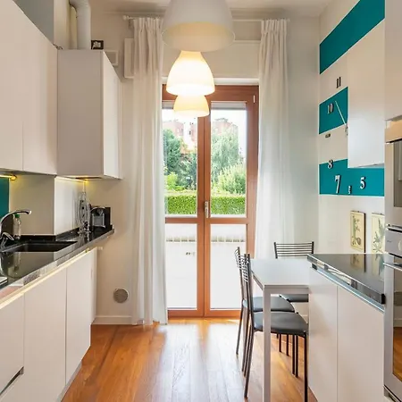Luxury Close To Navigli - Bari Apartment *